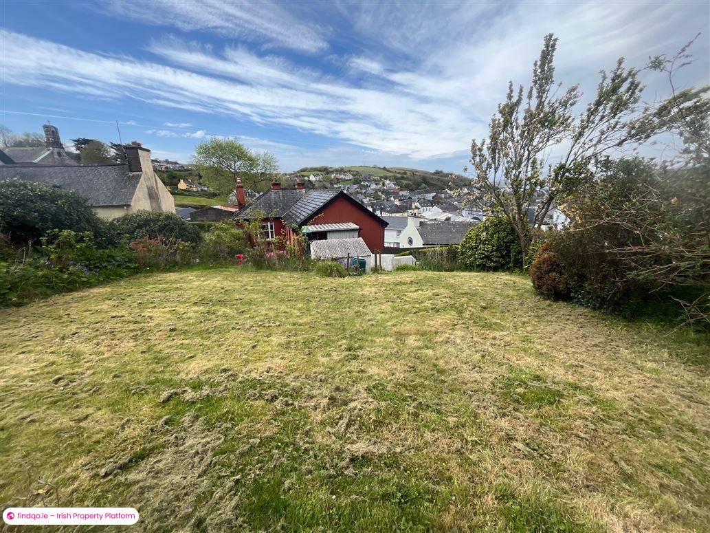 Detached house for Sale in Bantry, Cork