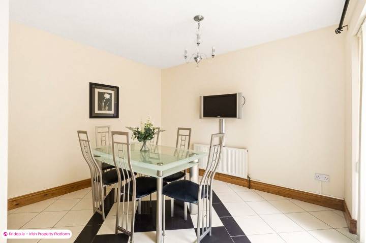 End of terrace house for Sale in Ovens, Cork