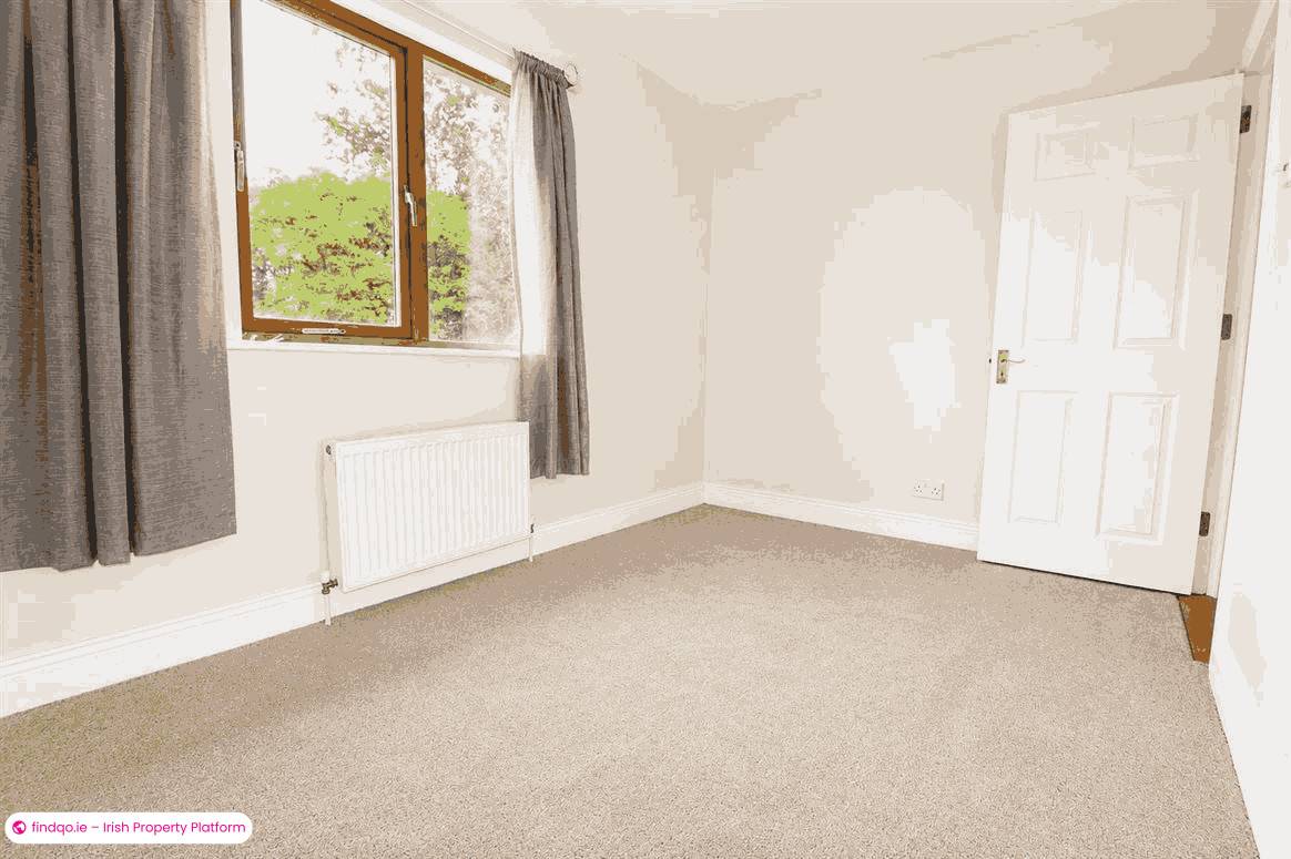 Detached house for Sale in Carnew, Wicklow