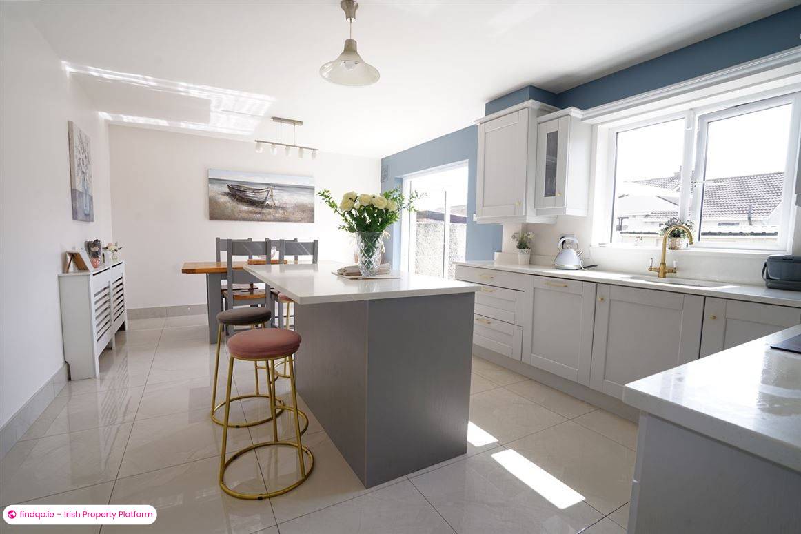 Semi-detached house for Sale in Waterford City Centre, Waterford