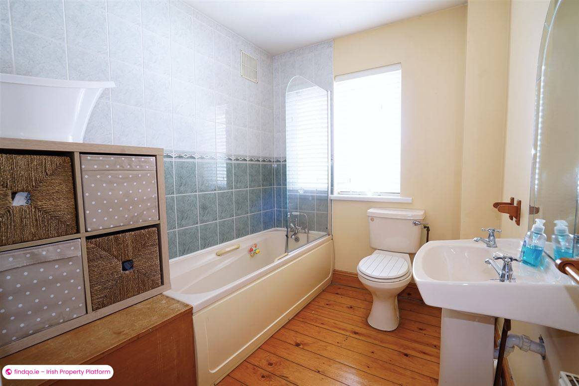 Semi-detached house for Sale in Waterford City Centre, Waterford