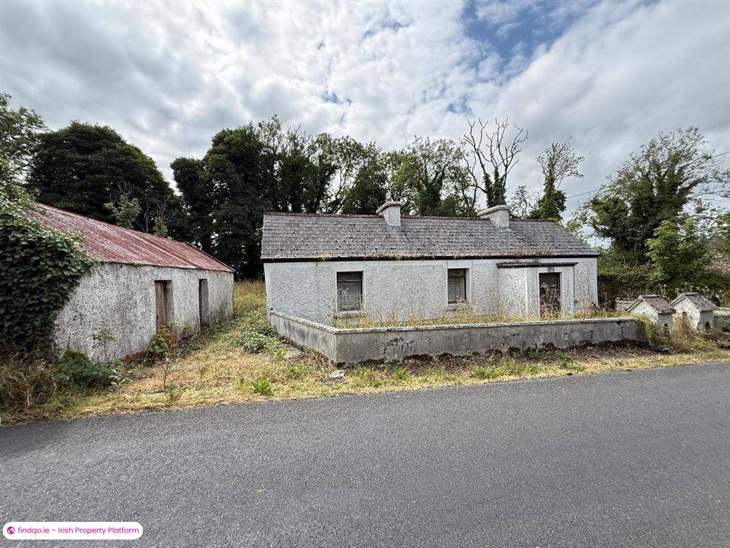 Detached house for Sale in Ballaghaderreen, Roscommon