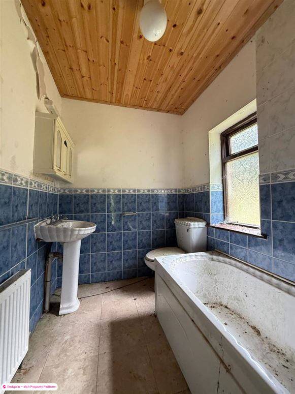 Detached house for Sale in Ballaghaderreen, Roscommon
