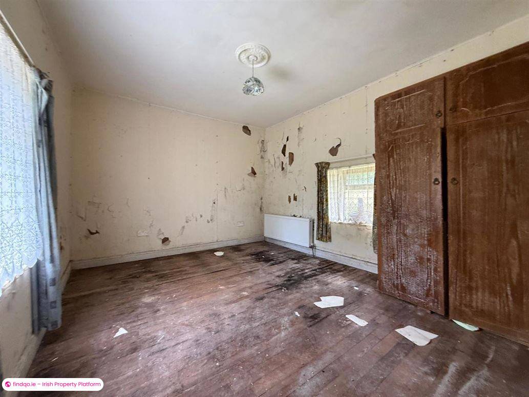 Detached house for Sale in Ballaghaderreen, Roscommon
