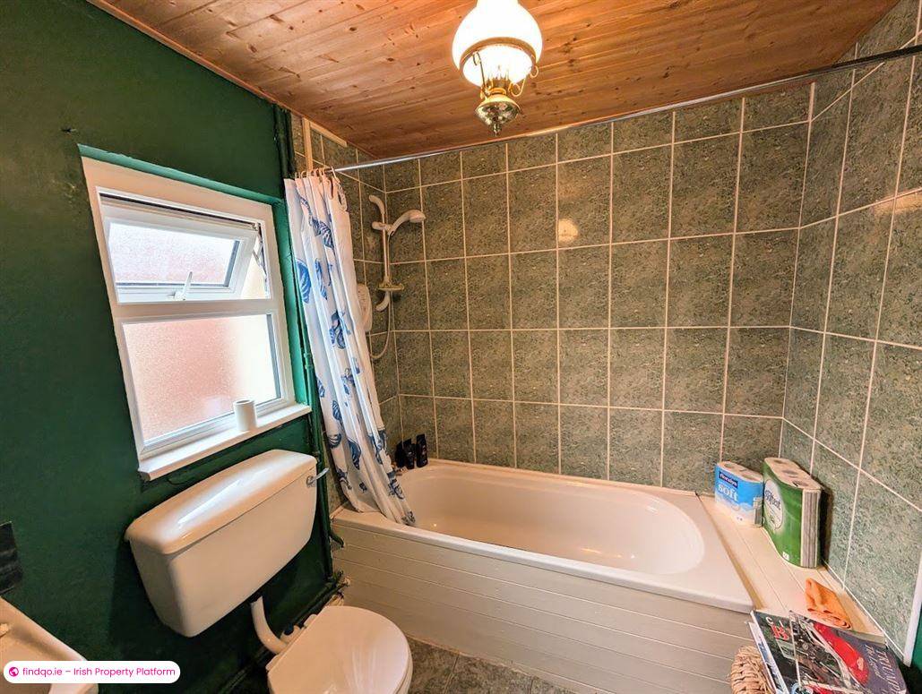 Detached house for Sale in Borrisokane, Tipperary
