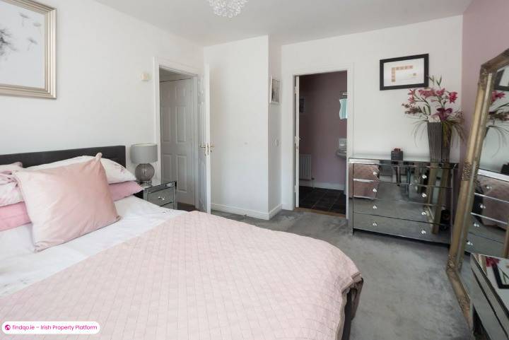 Semi-detached house for Sale in Ladysbridge, Cork