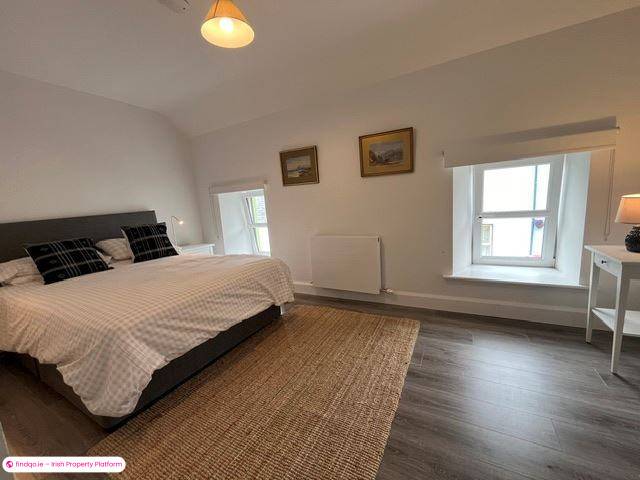 Terraced house for Sale in Schull, Cork