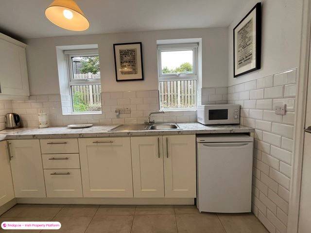 Terraced house for Sale in Schull, Cork