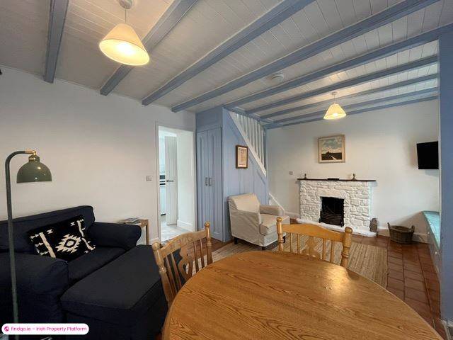 Terraced house for Sale in Schull, Cork