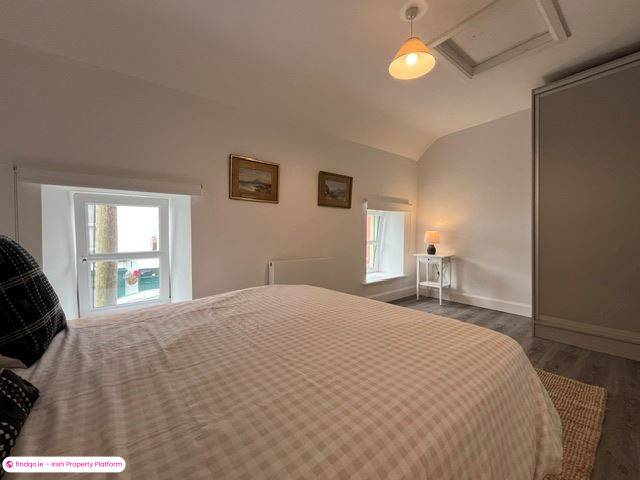 Terraced house for Sale in Schull, Cork