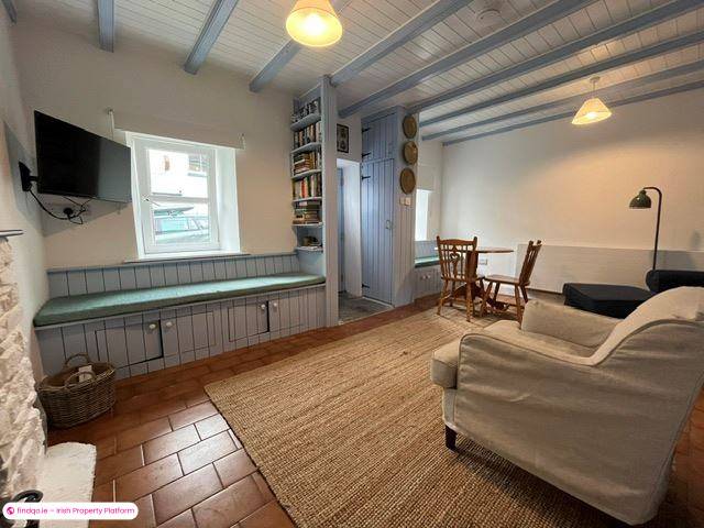 Terraced house for Sale in Schull, Cork