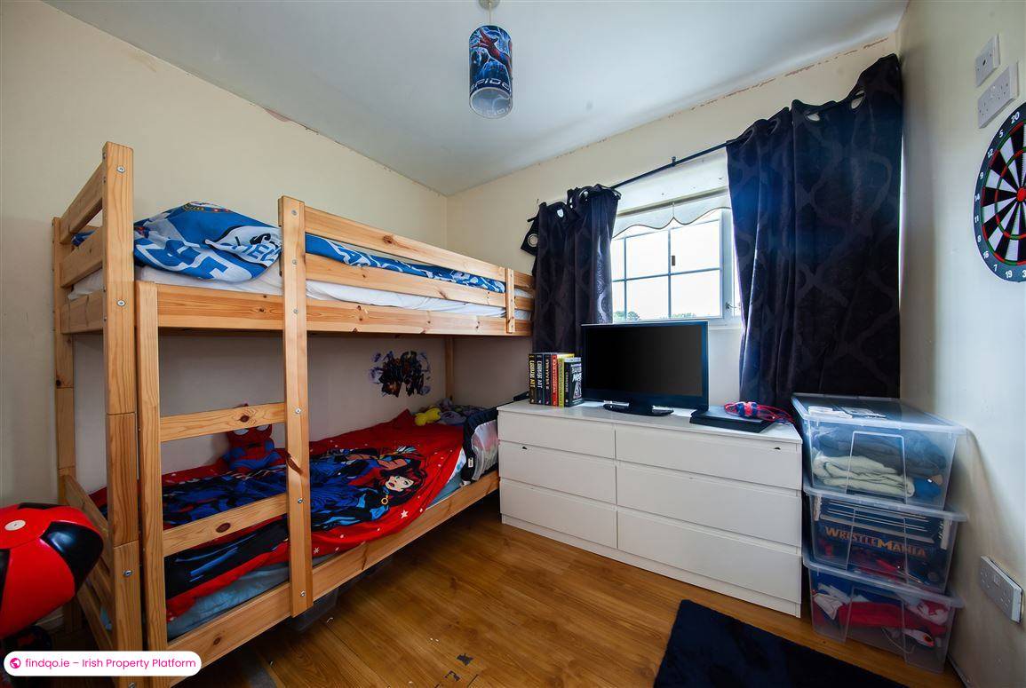 End of terrace house for Sale in Poppintree, Dublin 11