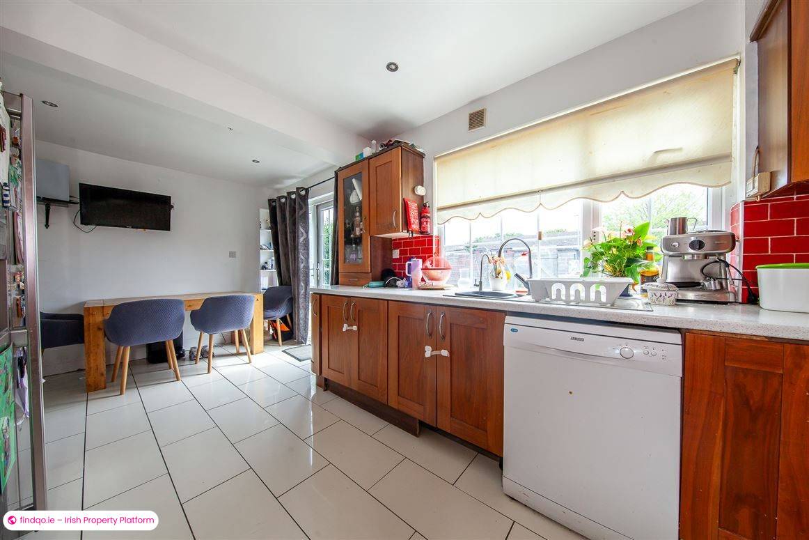 End of terrace house for Sale in Poppintree, Dublin 11