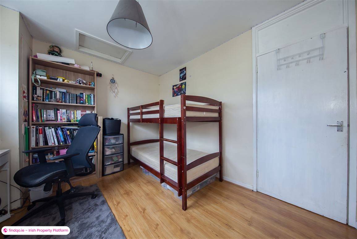 End of terrace house for Sale in Poppintree, Dublin 11