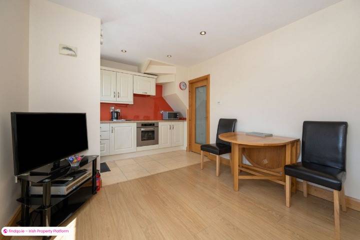 End of terrace house for Sale in Blackpool, Cork