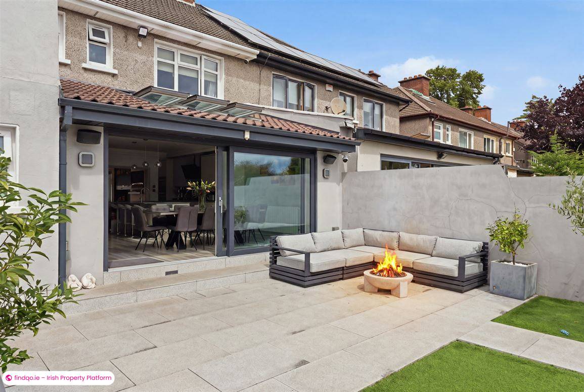 Semi-detached house for Sale in Artane, Dublin 5