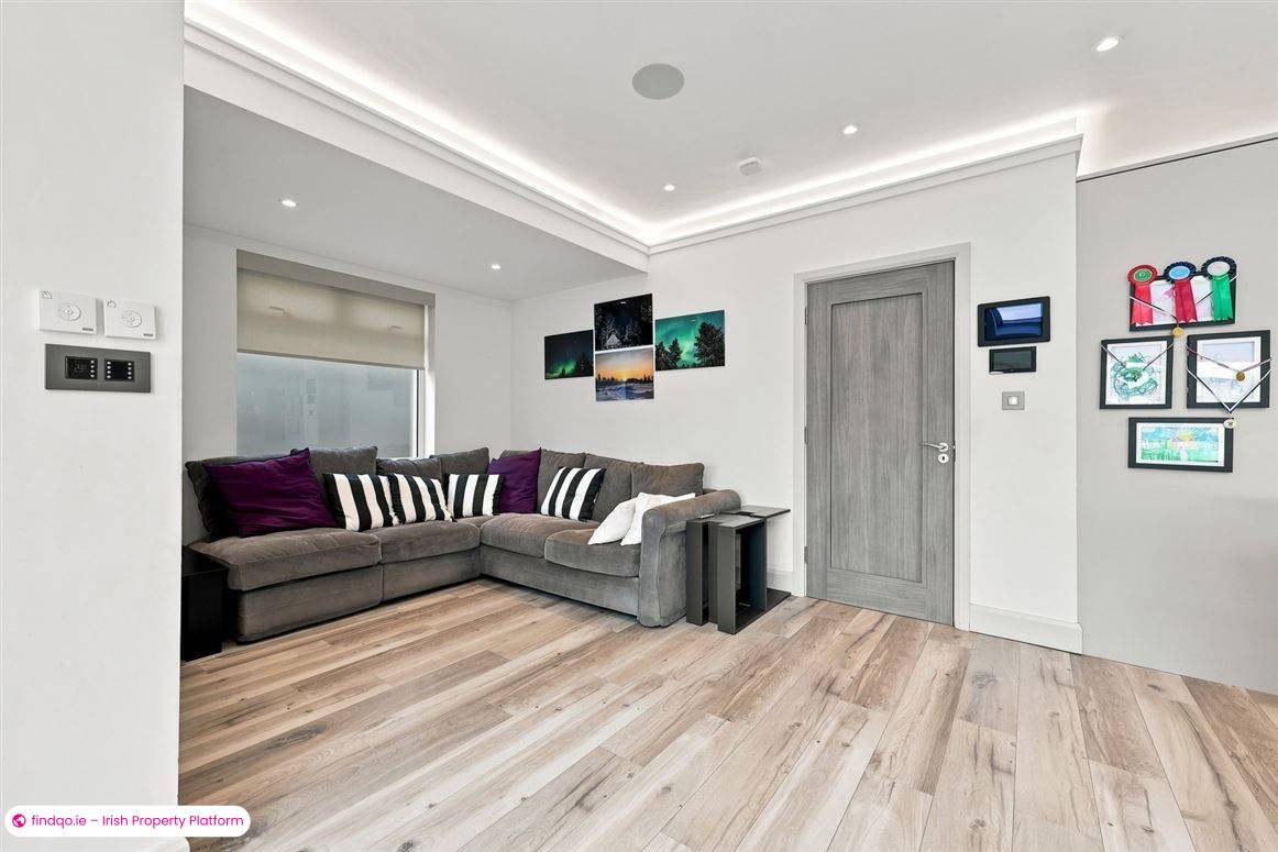 Semi-detached house for Sale in Artane, Dublin 5
