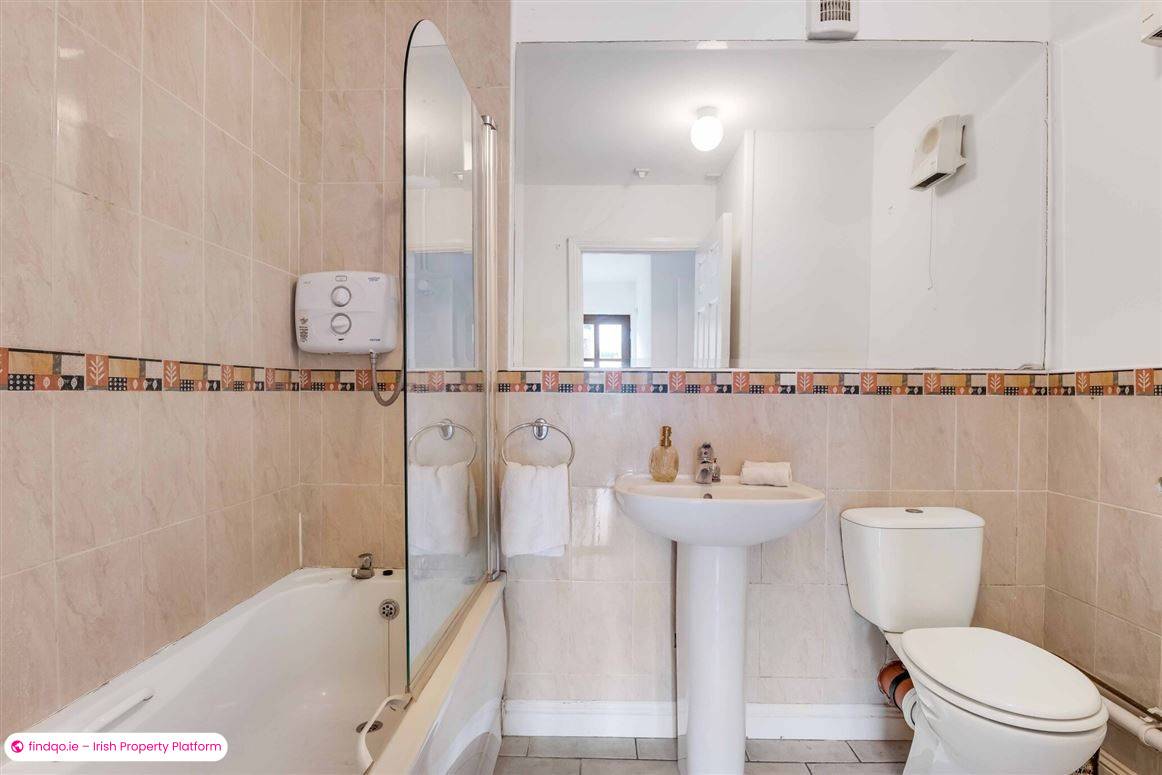 Semi-detached house for Sale in Slane, Meath