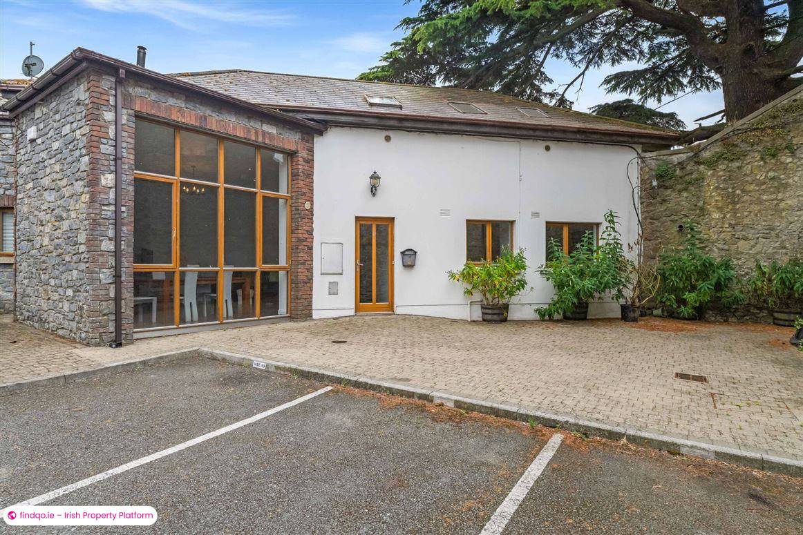 Semi-detached house for Sale in Slane, Meath