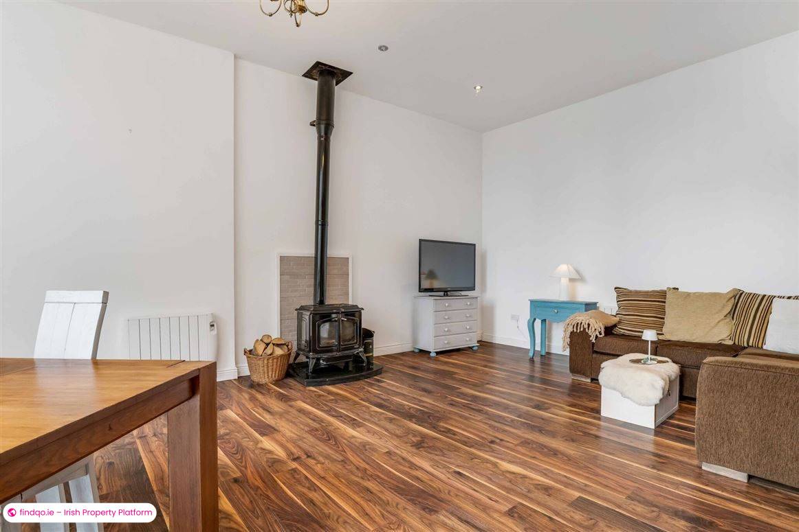 Semi-detached house for Sale in Slane, Meath