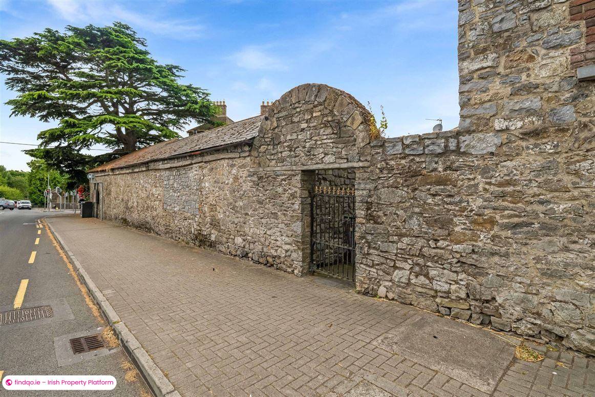 Semi-detached house for Sale in Slane, Meath