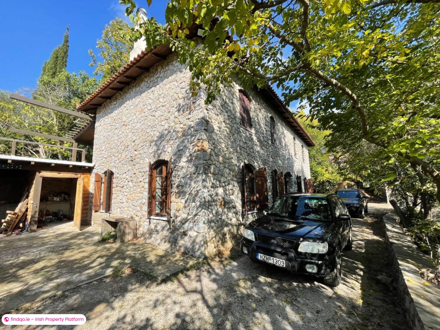 Detached house for Sale Outside Ireland