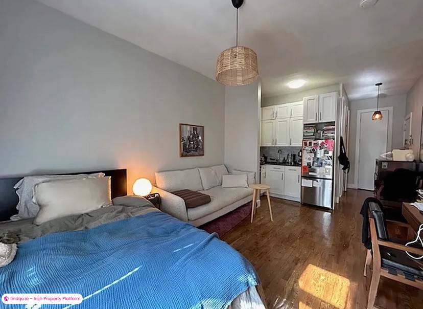 Studio House for Rent in North Wall, Dublin 1