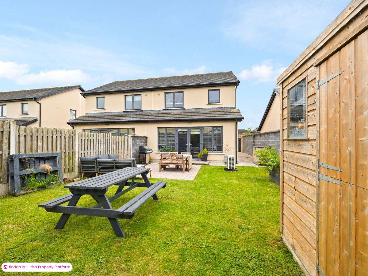 Semi-detached house for Sale in Kildare, Kildare