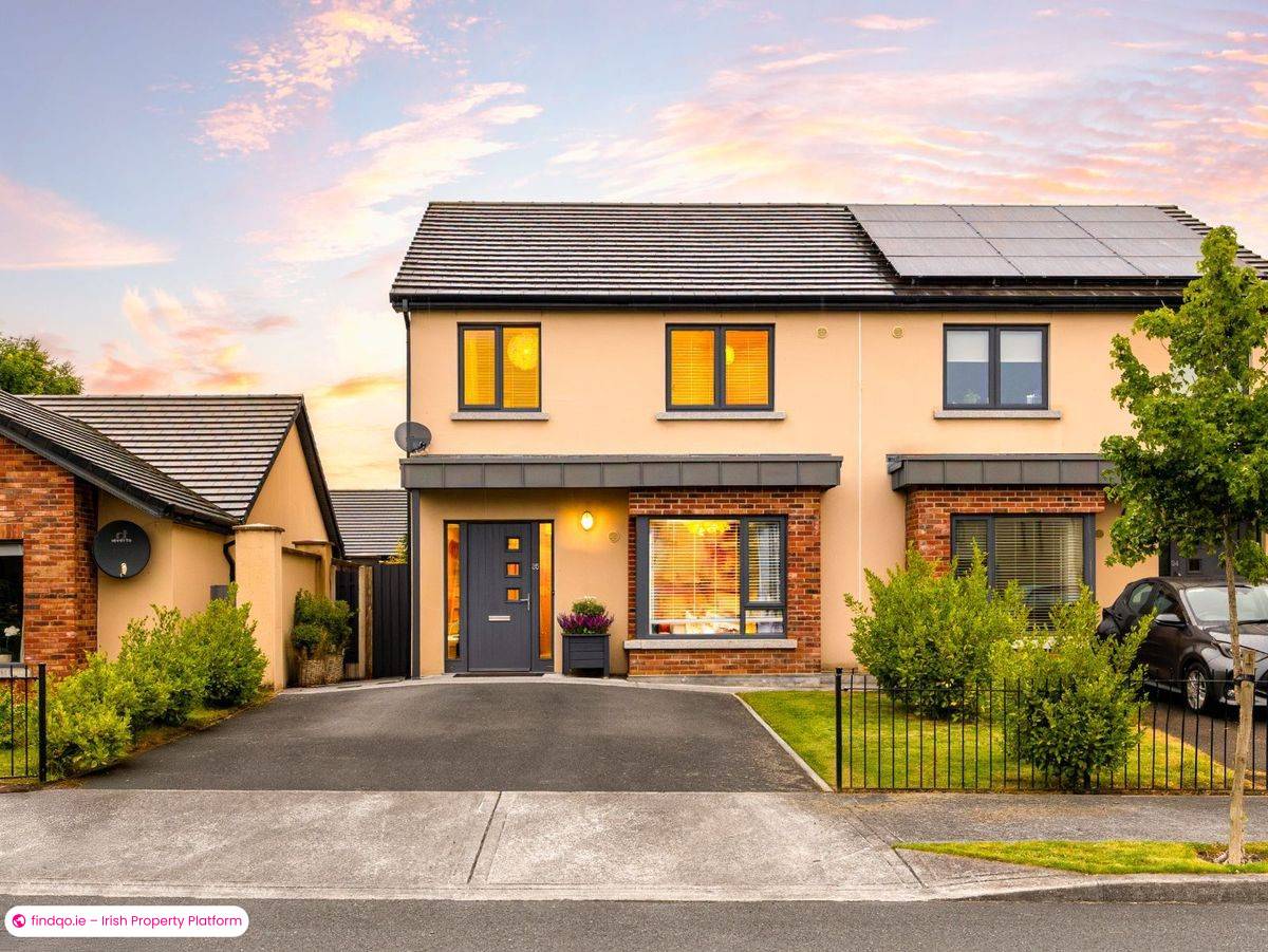 Semi-detached house for Sale in Kildare, Kildare