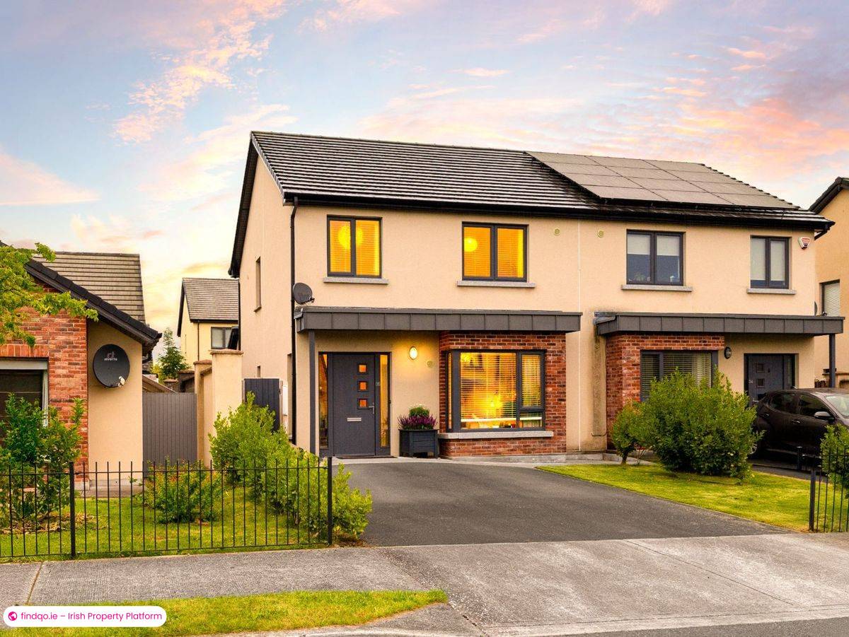 Semi-detached house for Sale in Kildare, Kildare