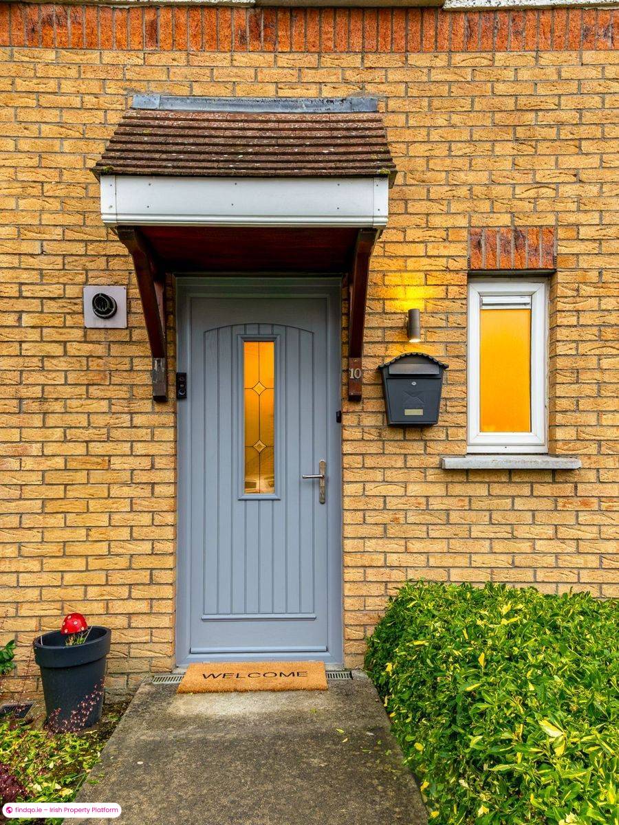 End of terrace house for Sale in Citywest, Dublin (County)