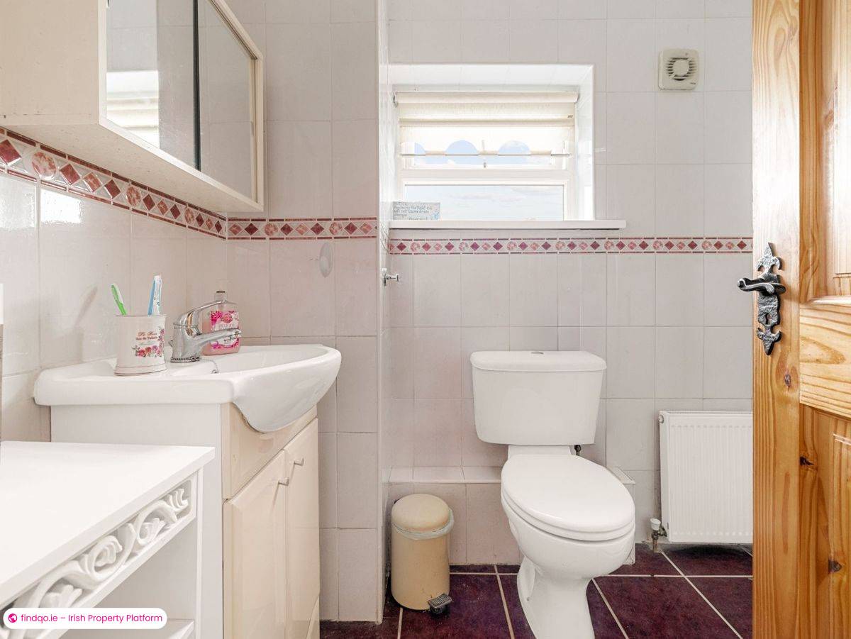 Semi-detached house for Sale in Naas, Kildare
