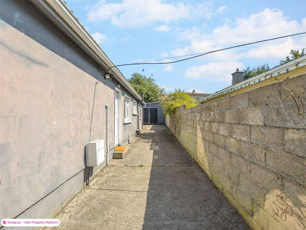Detached house for Sale in Newbridge, Kildare