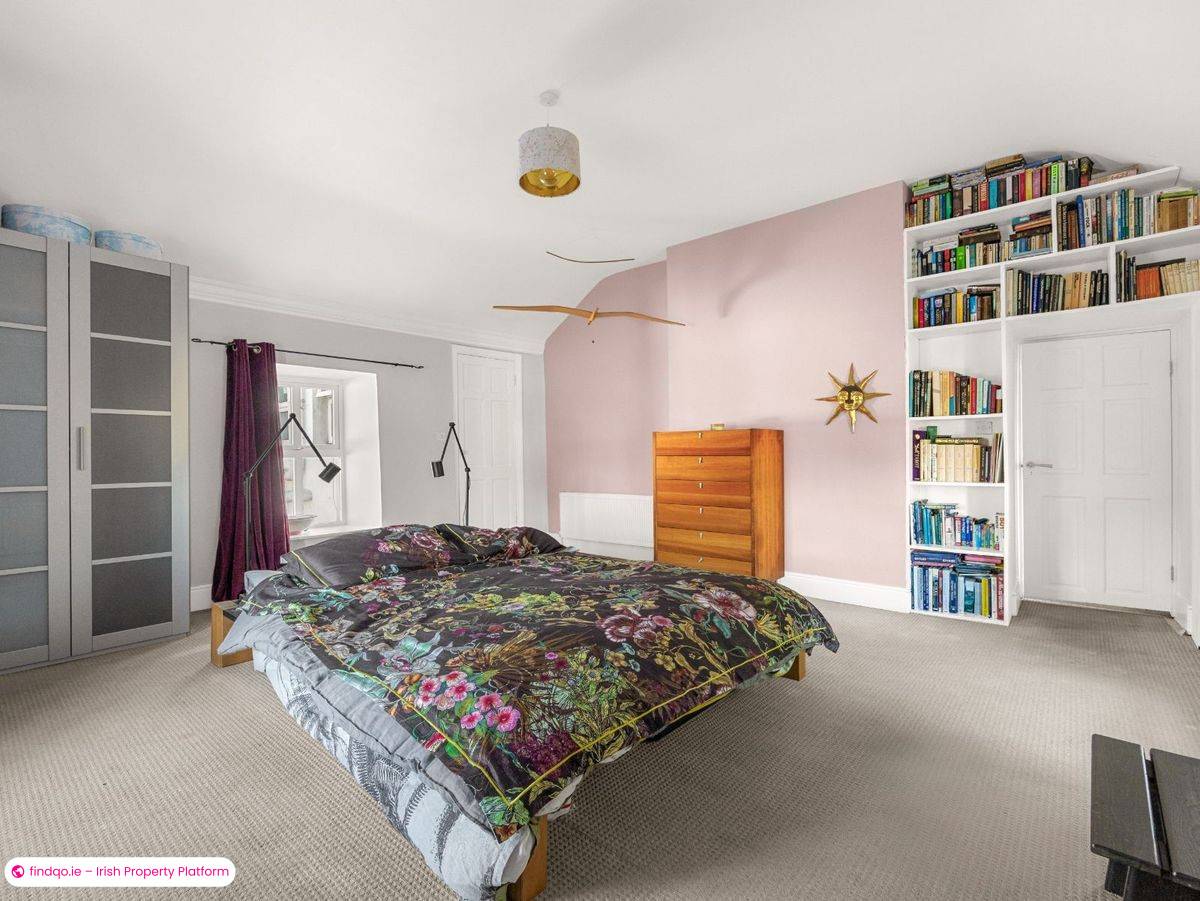 End of terrace house for Sale in Dunlavin, Wicklow
