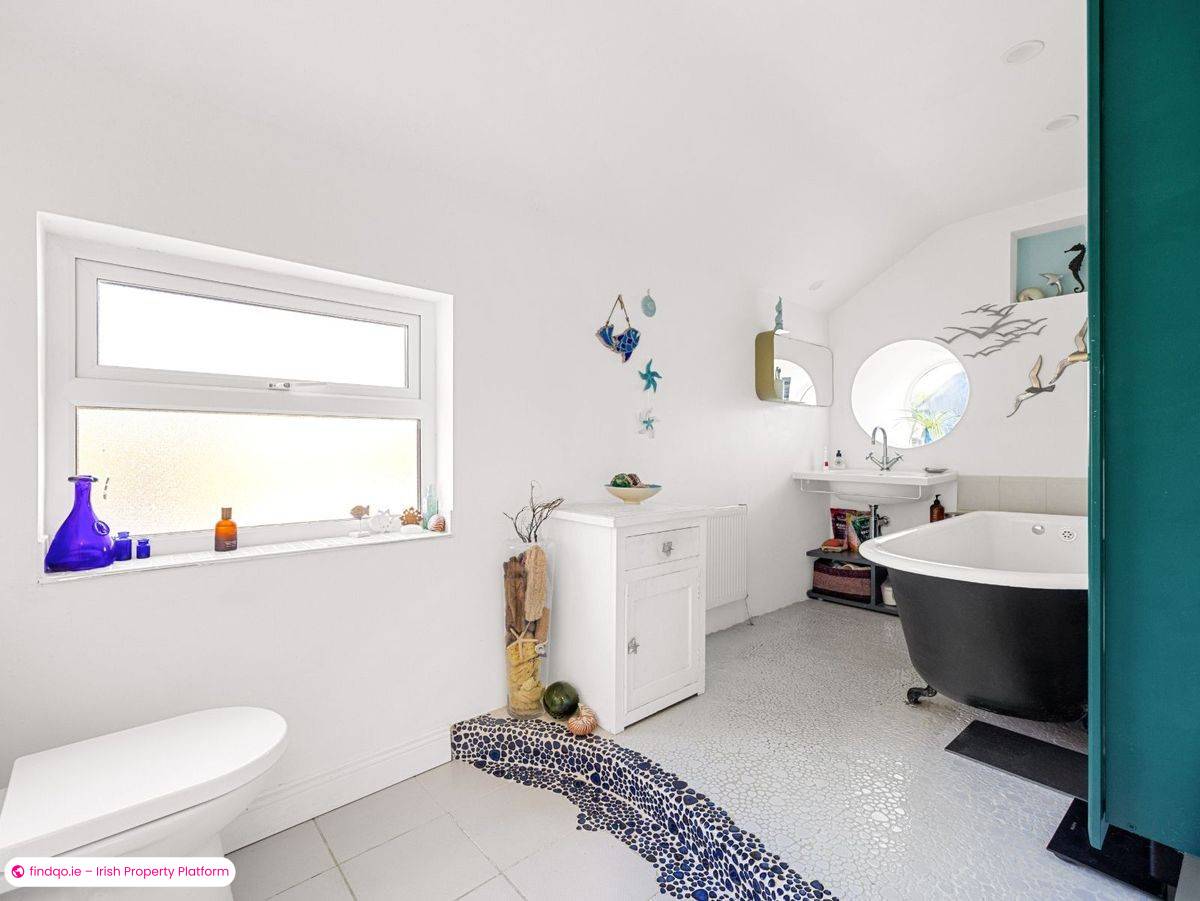 End of terrace house for Sale in Dunlavin, Wicklow