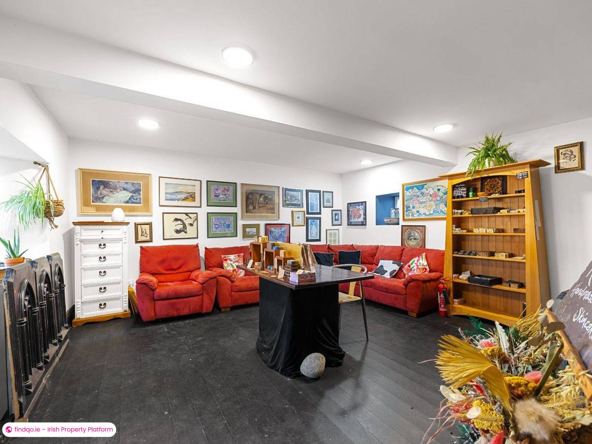 End of terrace house for Sale in Dunlavin, Wicklow