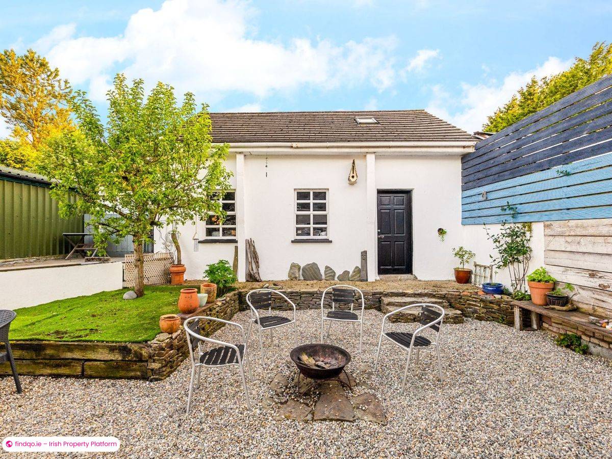 End of terrace house for Sale in Dunlavin, Wicklow