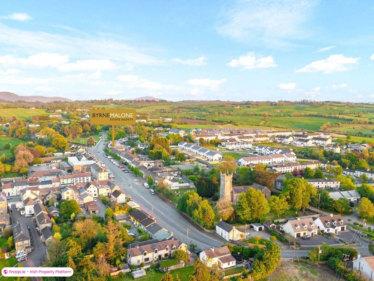 End of terrace house for Sale in Dunlavin, Wicklow