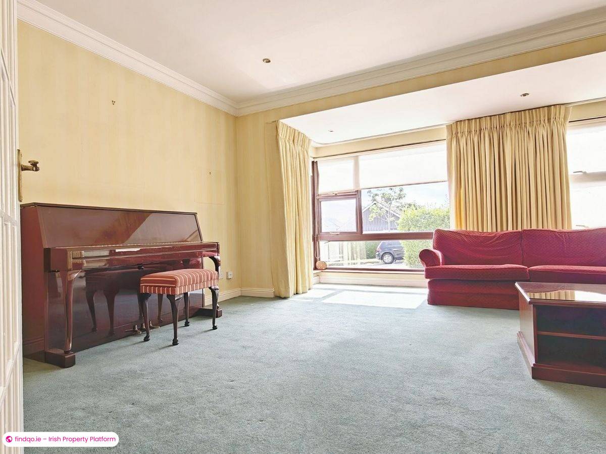 4 Bedroom House for Rent in Foxrock, Dublin 18