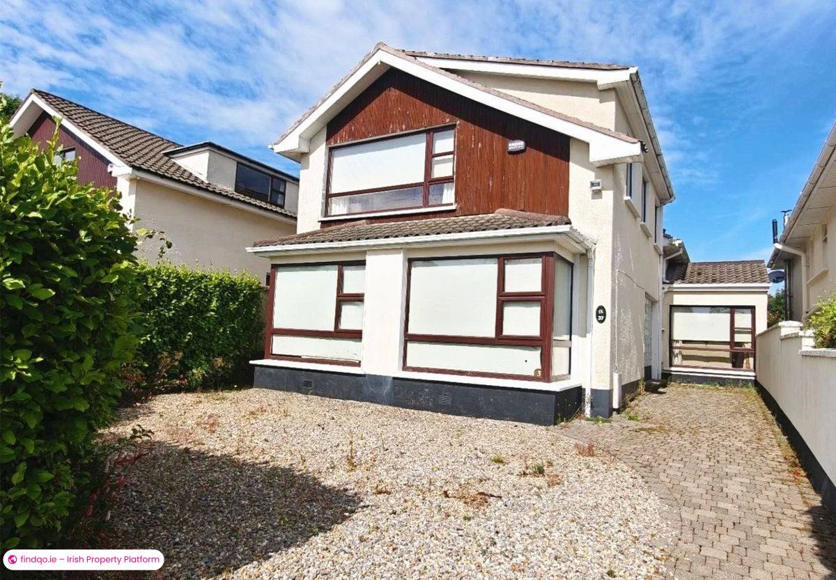 4 Bedroom House for Rent in Foxrock, Dublin 18