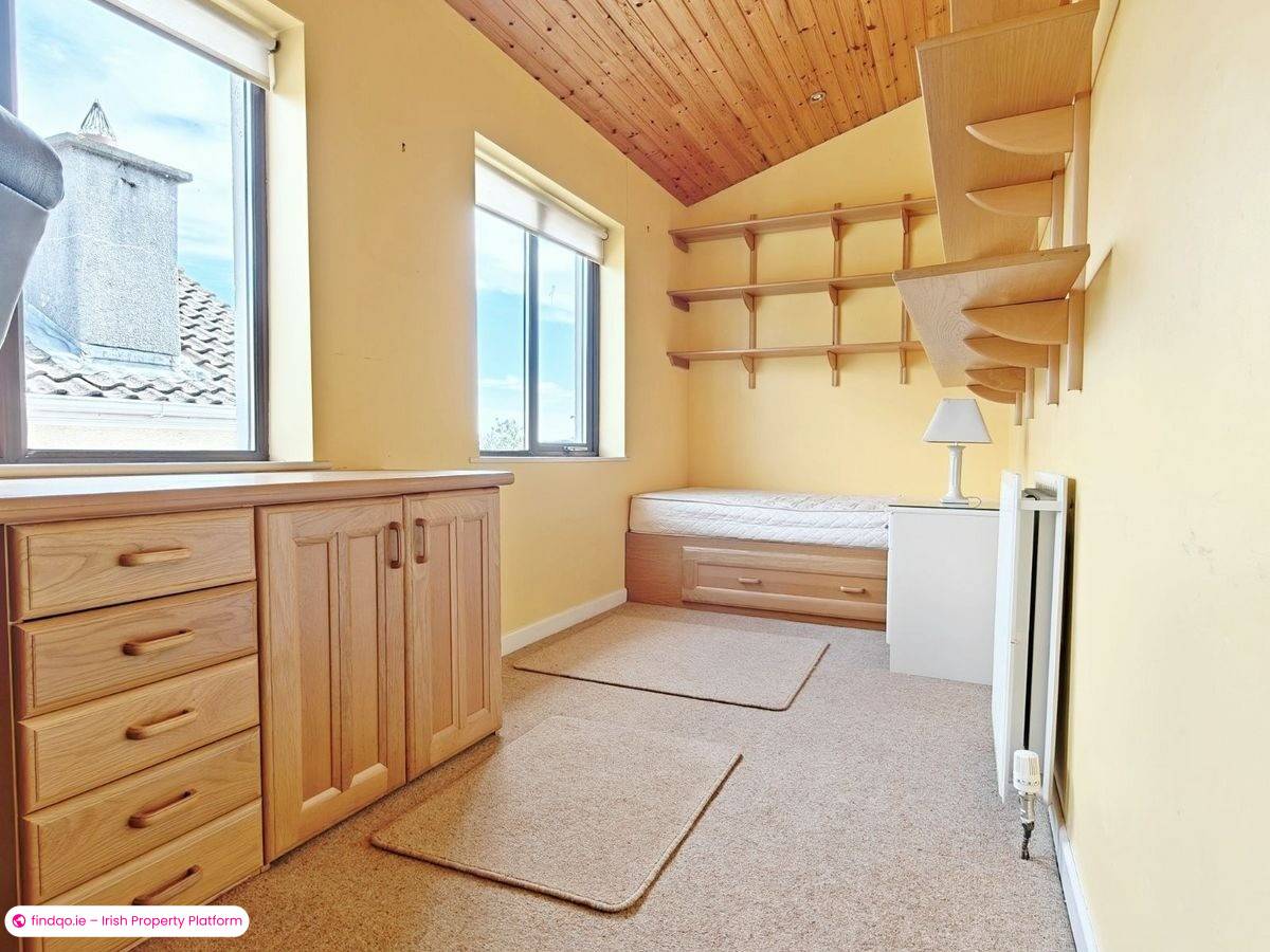 4 Bedroom House for Rent in Foxrock, Dublin 18