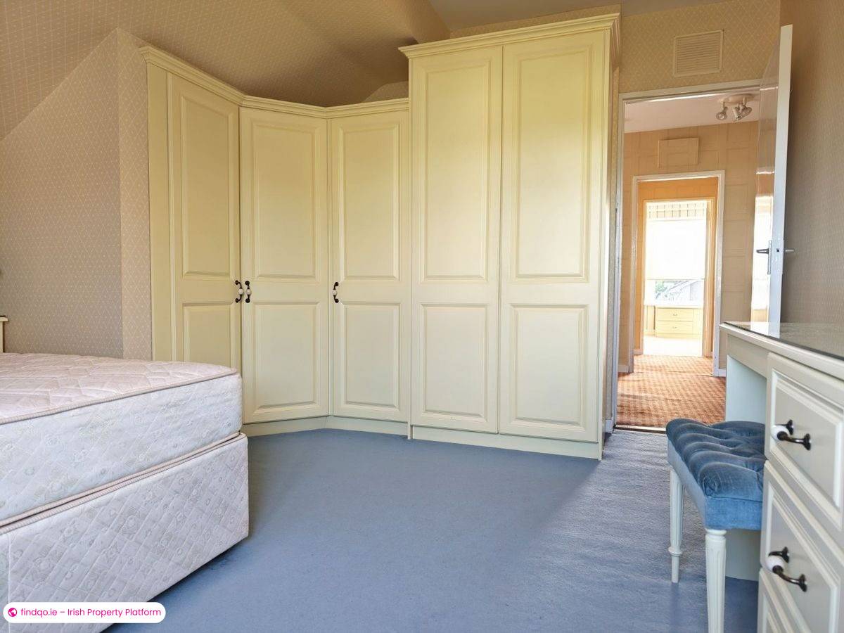 4 Bedroom House for Rent in Foxrock, Dublin 18