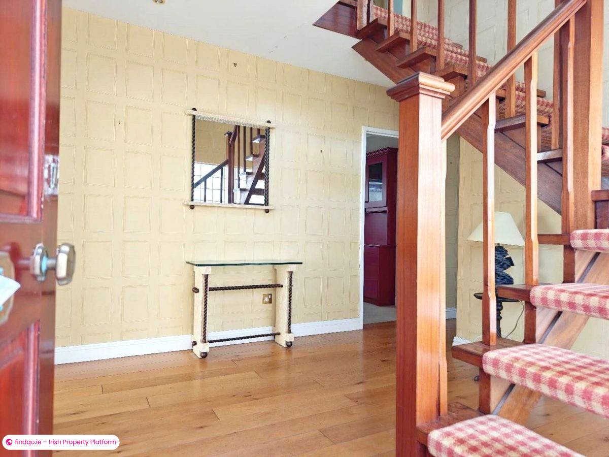 4 Bedroom House for Rent in Foxrock, Dublin 18