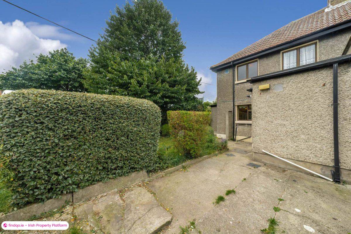 End of terrace house for Sale in Dublin 6W