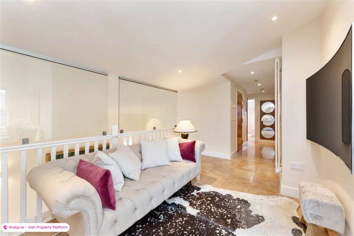 3 Bedroom Apartment for Rent in Stillorgan, Dublin (County)