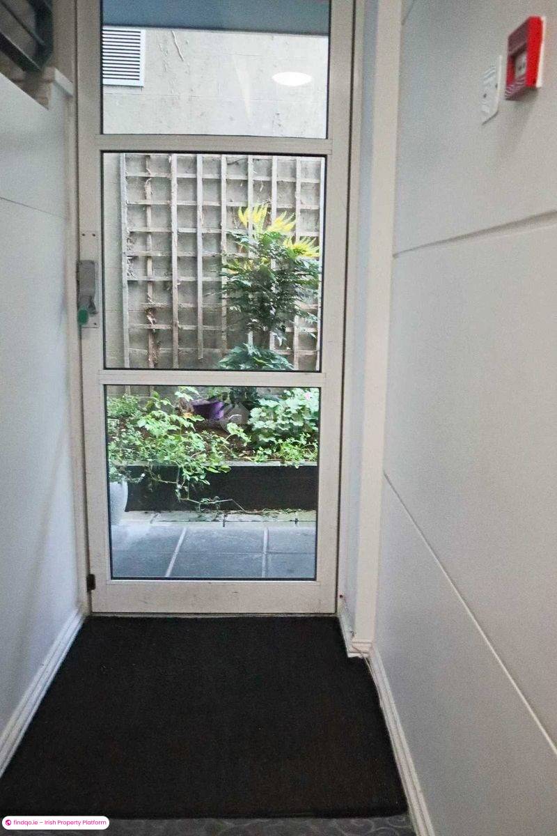 1 Bedroom Apartment for Rent in Blackrock, Dublin (County)