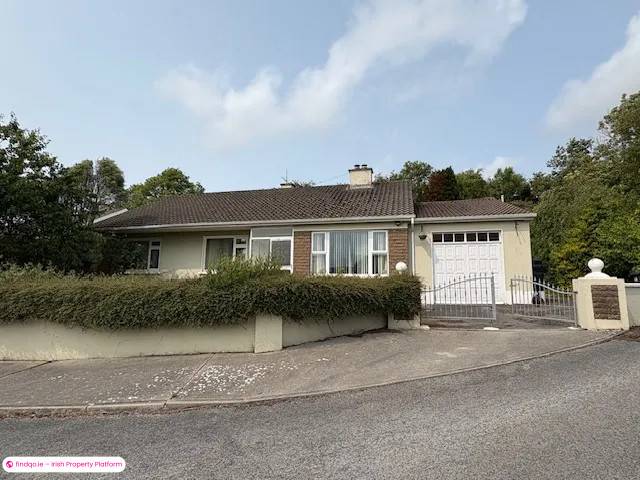 Detached house for Sale in Ennis, Clare