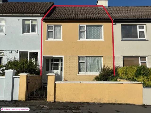 Terraced house for Sale in Ennis, Clare