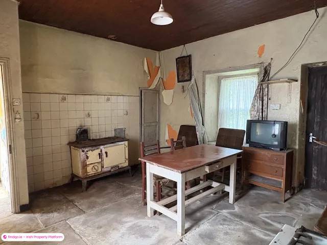 Detached house for Sale in Kilshanny, Clare