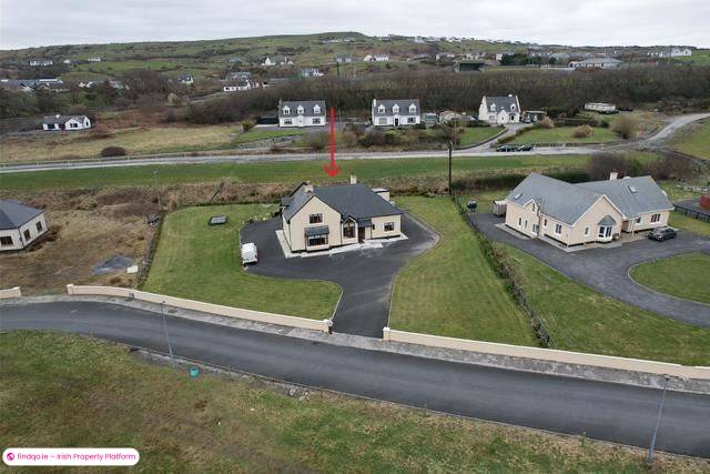 Detached house for Sale in Ennis, Clare